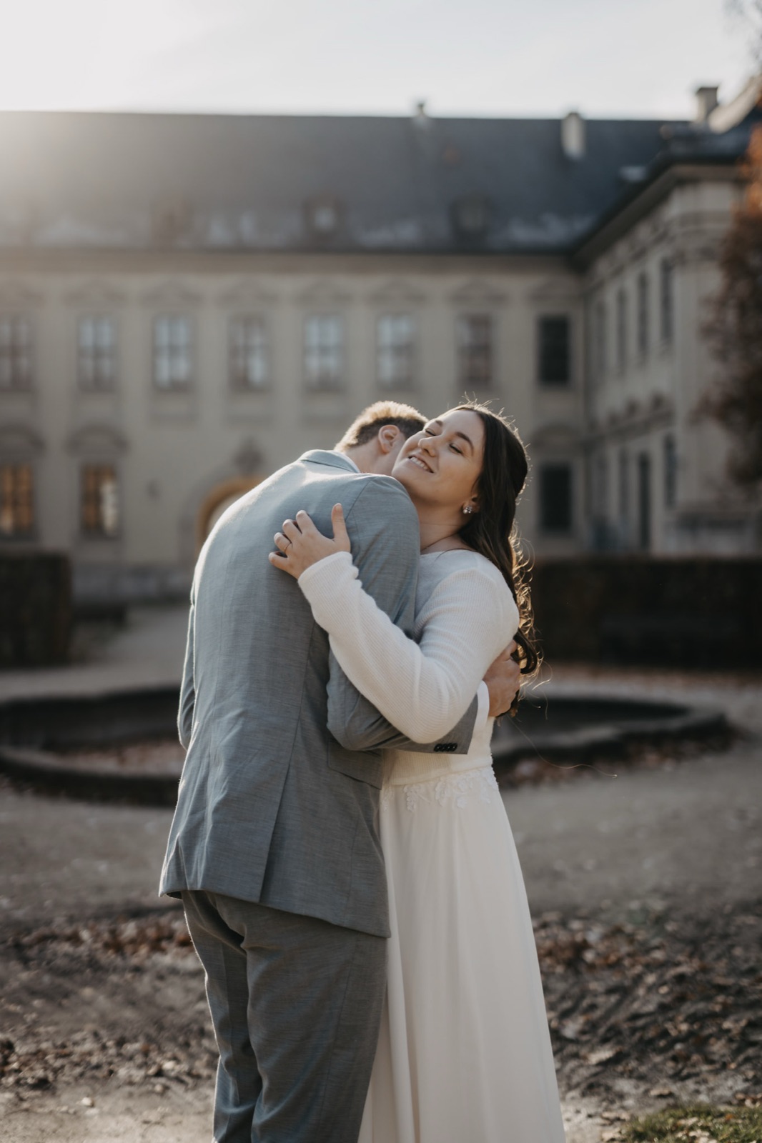 Elopement in der Stadt - intimes Paar-Shooting